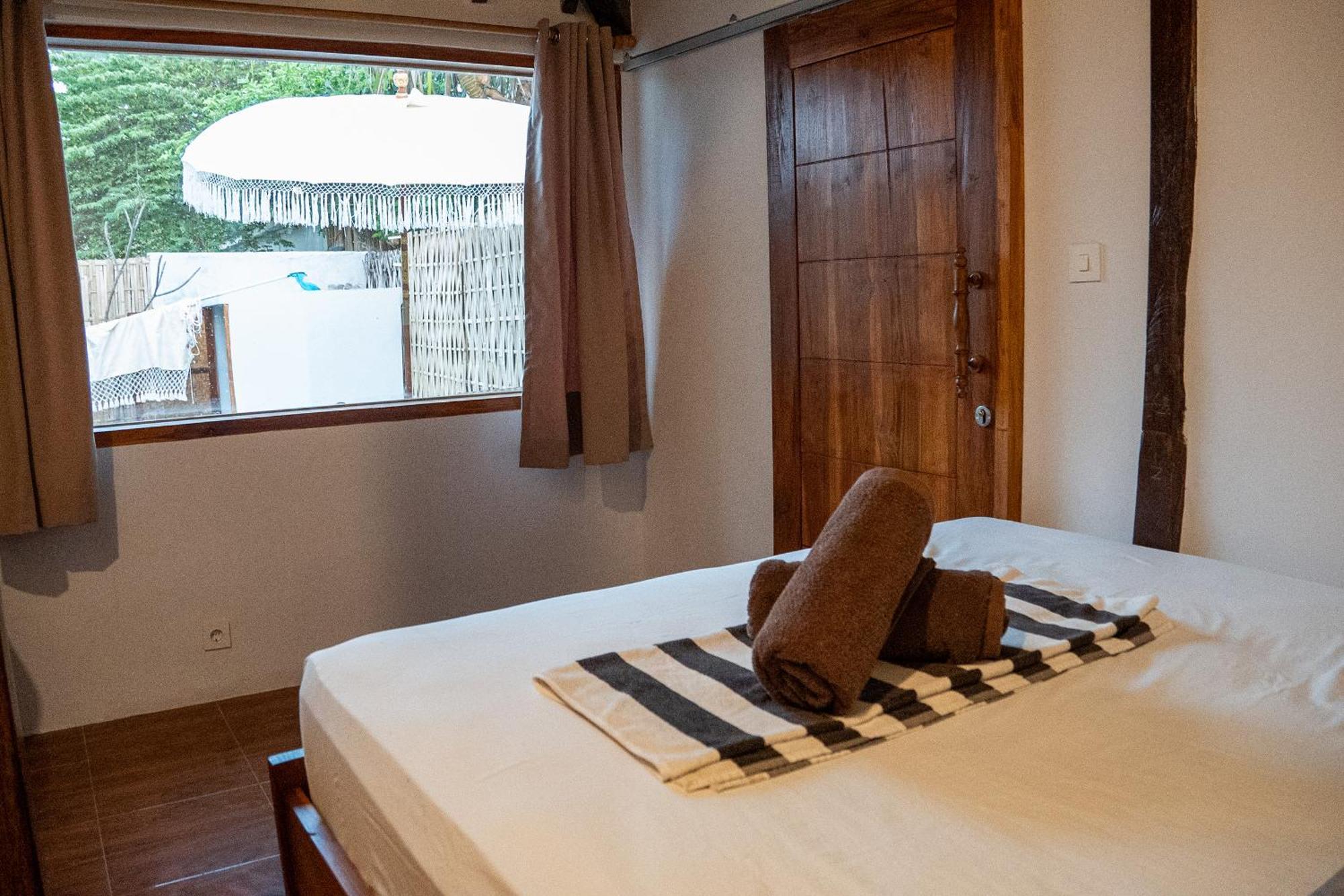 Villa Ardi Beltza Gili Air Buitenkant foto